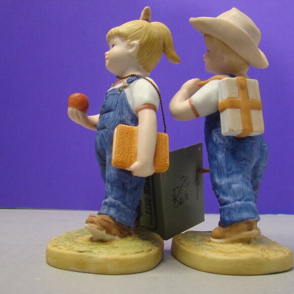 Homco Denim Days School Days Figurine #1513 Kids Boy Girl Americana Vintage tag - Picture 7 of 16